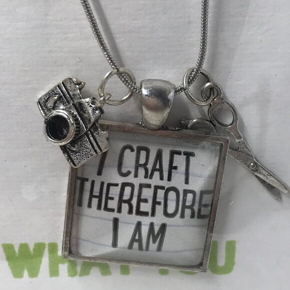 NEW pendent necklace - Picture 2 of 5